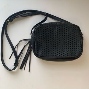 Summer and Rose Black Shoulder Purse